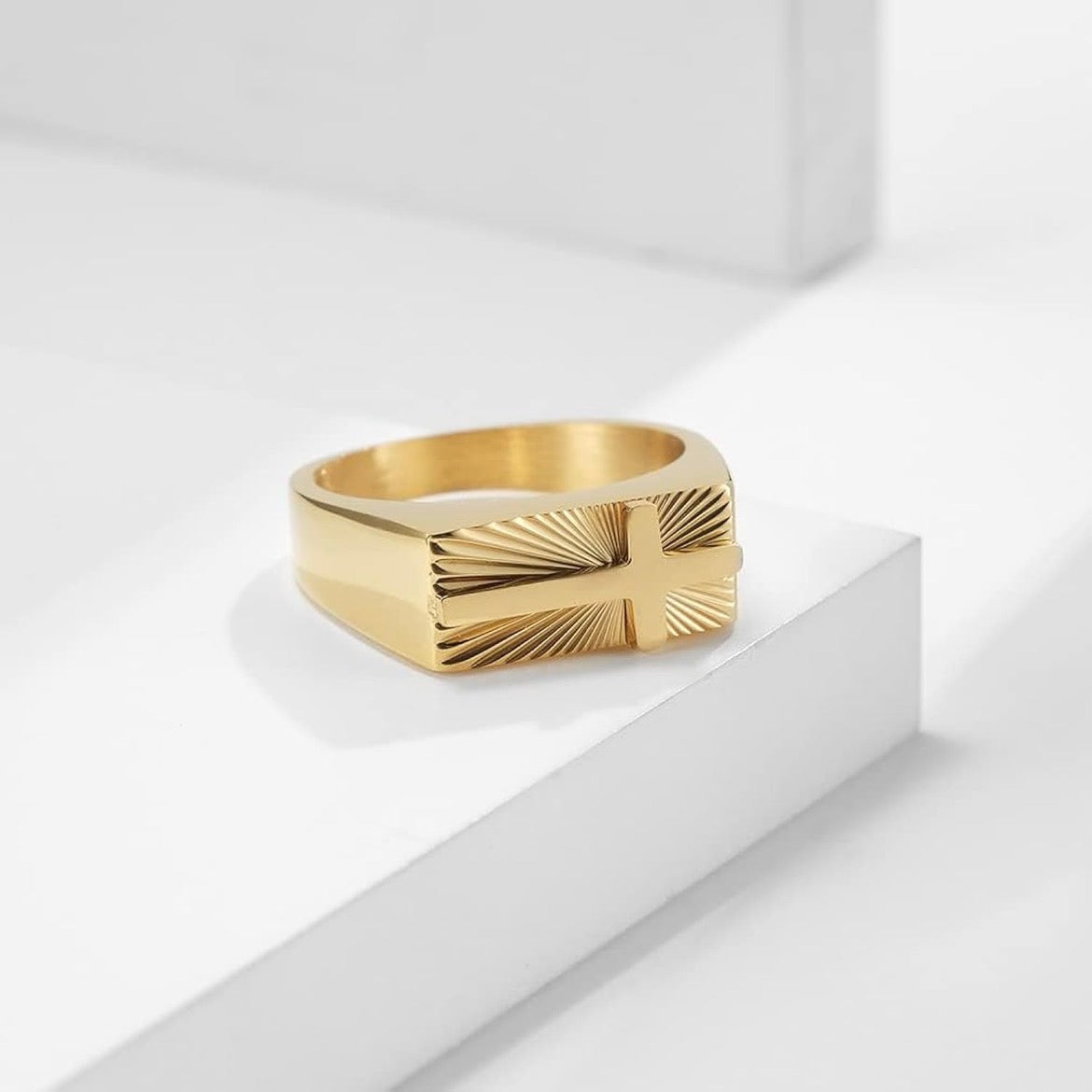 Cross Signet Ring (One Piece)